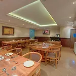 Palm Beach Hotel